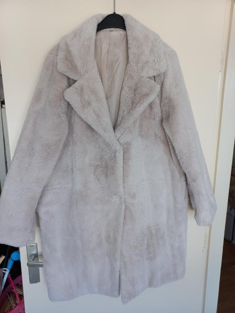 Zachte teddy jas in maat L, Beige, Maat 42/44 (L), Ophalen of Verzenden, Onbekend