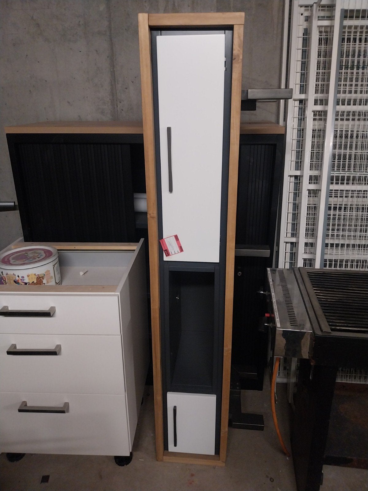 Tv meubel met kleppen xoon, Ophalen