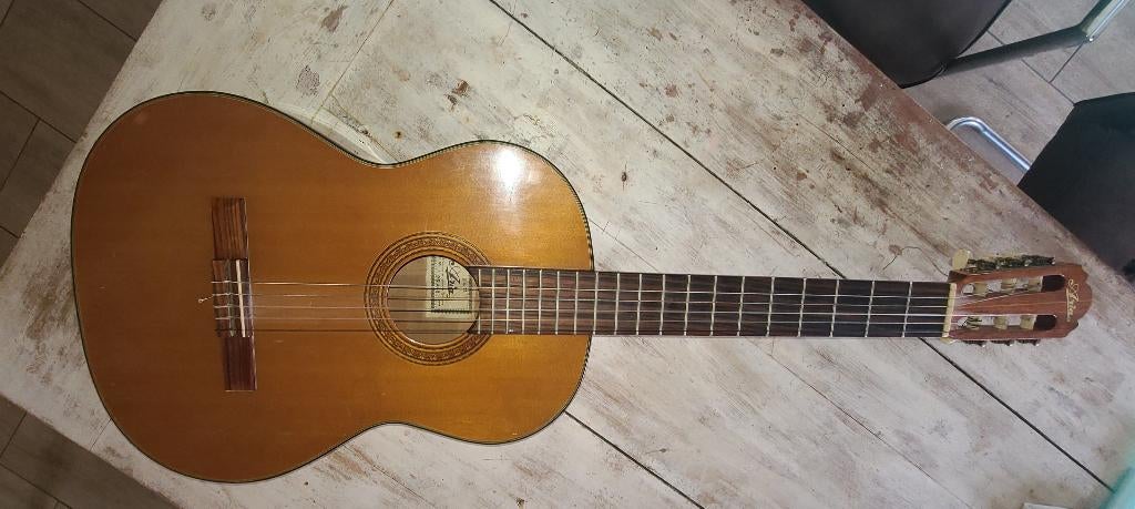 Gitaar, Muziek en Instrumenten, Snaarinstrumenten | Gitaren | Akoestisch, Gebruikt, Klassieke of Spaanse gitaar, Ophalen of Verzenden