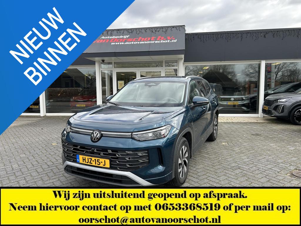 Volkswagen Tayron 1.5 eHybrid Life Edition, Stof, 4 cilinders, SUV of Terreinwagen, 750 kg
