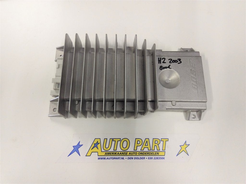 Hummer H2 radio versterker 2003-2004, Gebruikt, Ophalen of Verzenden, P.O. BOX 33170 Detroit, MI 48232-5170, General Motors Company