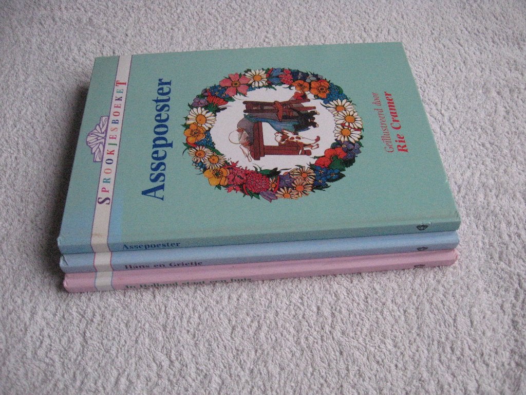 Rie Cramer - 3 titels uit de reeks SprookjesBoeket, Ophalen of Verzenden, Zo goed als nieuw, Rie Cramer