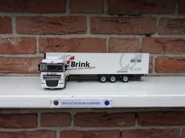 WSI  Daf  XF  van  St.  van  den  Brink - Ermelo, Hobby en Vrije tijd, Modelauto's | 1:50, Ophalen of Verzenden, Nieuw, Bus of Vrachtwagen