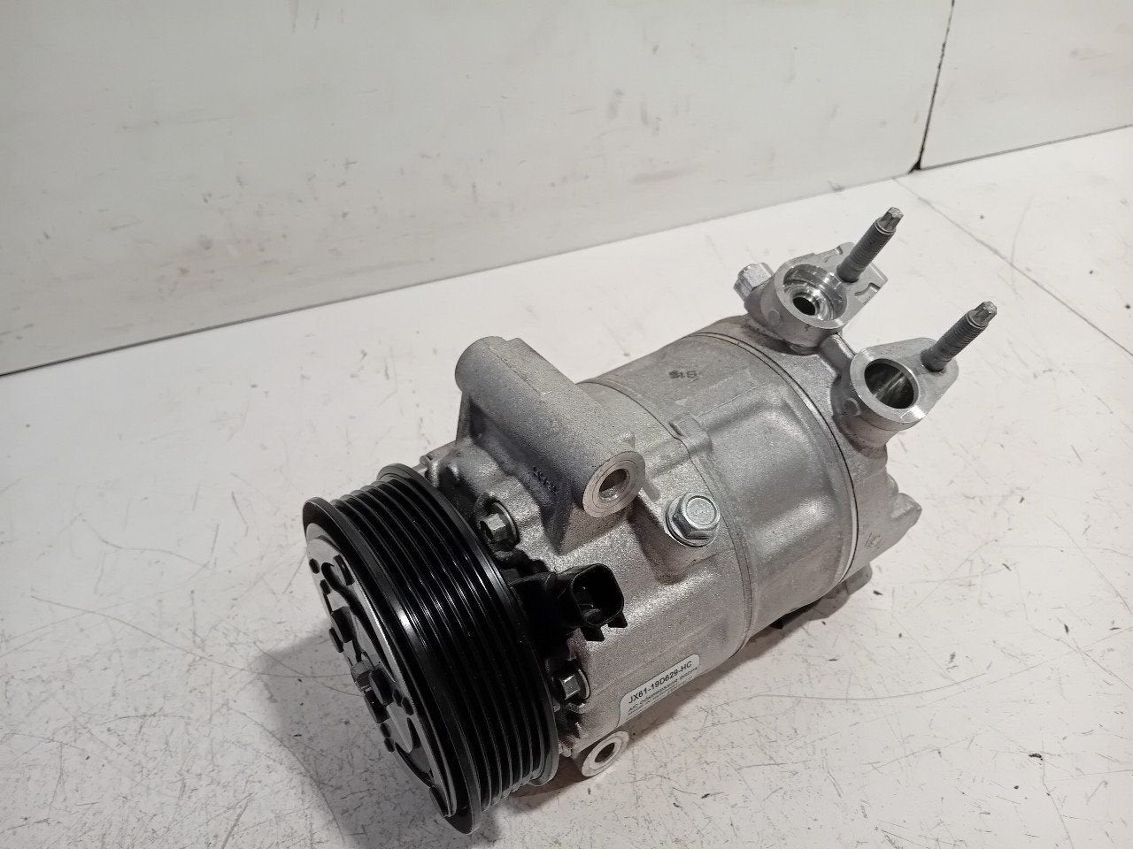 Airco pomp Ford Puma, Onderdelen@venauto.nl, Van der Ven Autorecycling B.V., Gebruikt, Ettenseweg 76, 4706 PB Roosendaal, The Netherlands
