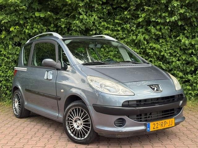 Peugeot 1007 1.4 Urban/Nieuwe APK (bj 2005), Auto's, Peugeot, 4 cilinders, 4 stoelen, 49 €/maand, Origineel Nederlands
