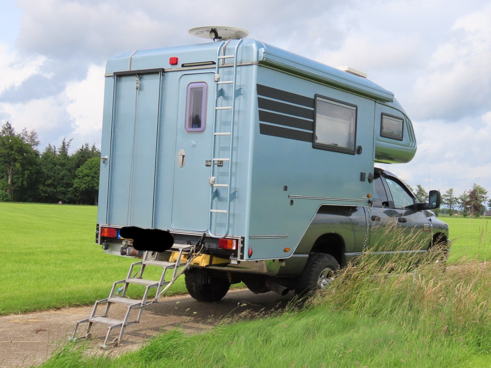Tischer 275 afzetunit US-pickup – volledig zelfvoorzienend, Alkoof, Particulier, Buitenlamp, Cassettetoilet