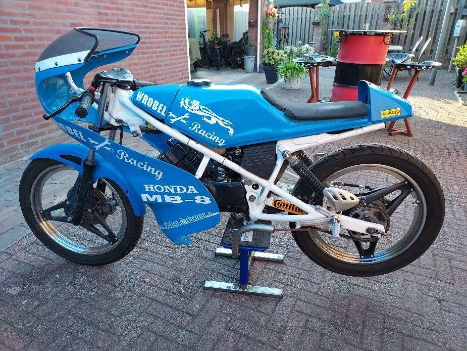 honda mb 8  racer  6 gang, Fietsen en Brommers, 6 versnellingen, Maximaal 45 km/u, 80 cc, Ophalen