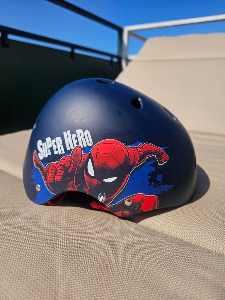 Kinderhelm Spiderman - In goede staat, Ophalen of Verzenden, Zo goed als nieuw, Jongen of Meisje