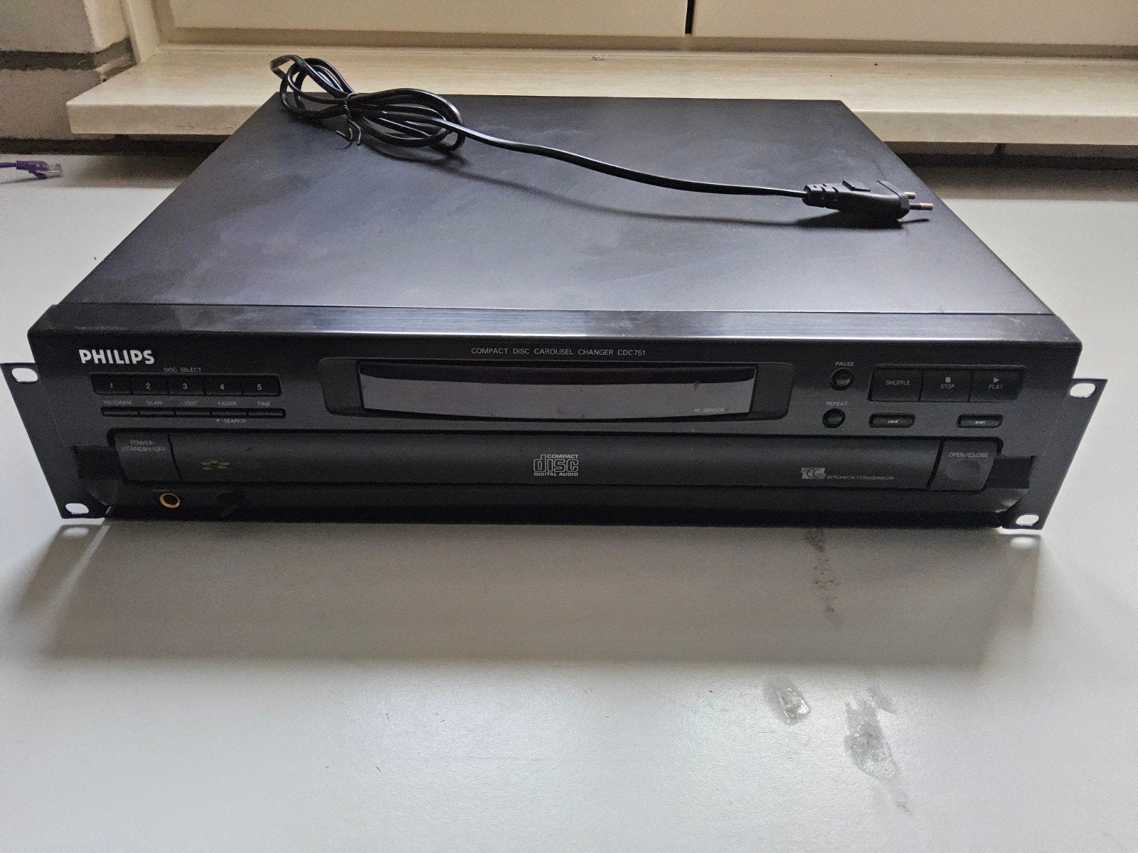 Philips CDC 751  5 cd wisselaar op 19 inch frame., Ophalen of Verzenden, Gebruikt, Philips, Wisselaar