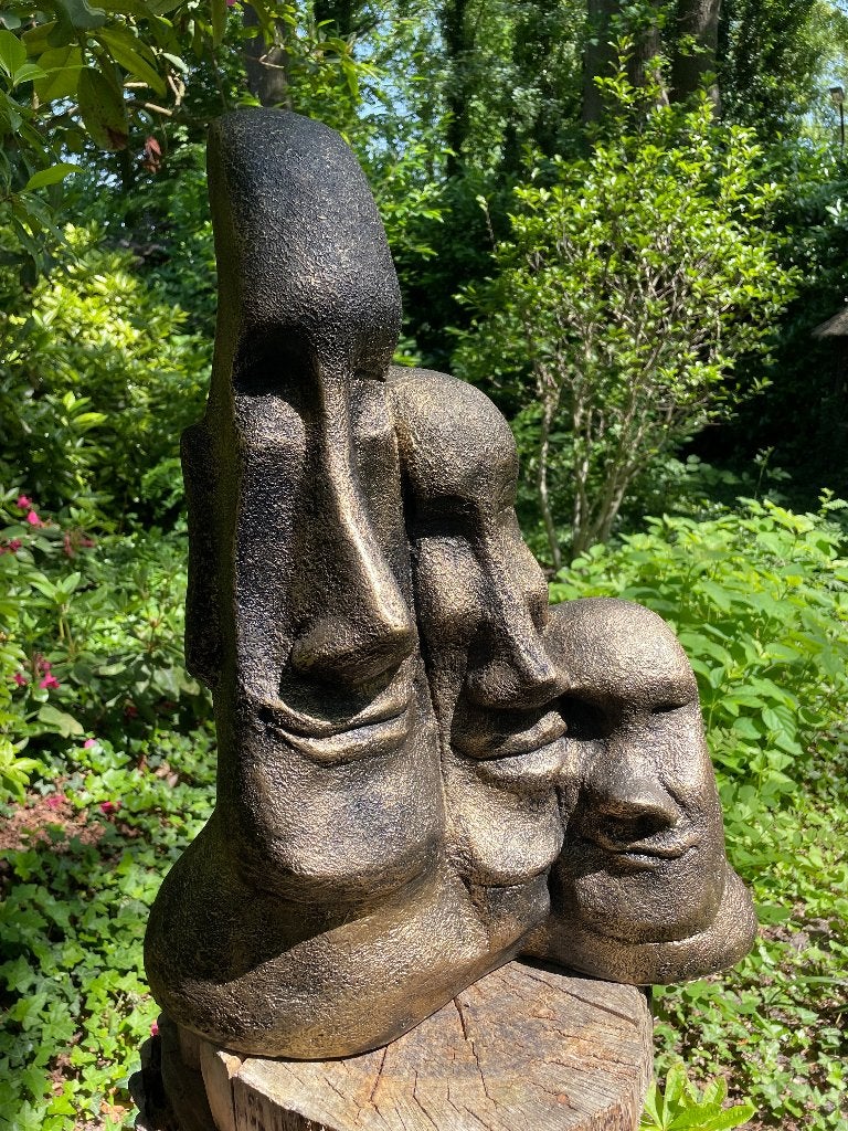Tuinbeeld MOAI 3-luik 55cm, Tuin en Terras, Tuinbeelden, Ophalen, Nieuw, Kunststof, Mensenbeeld