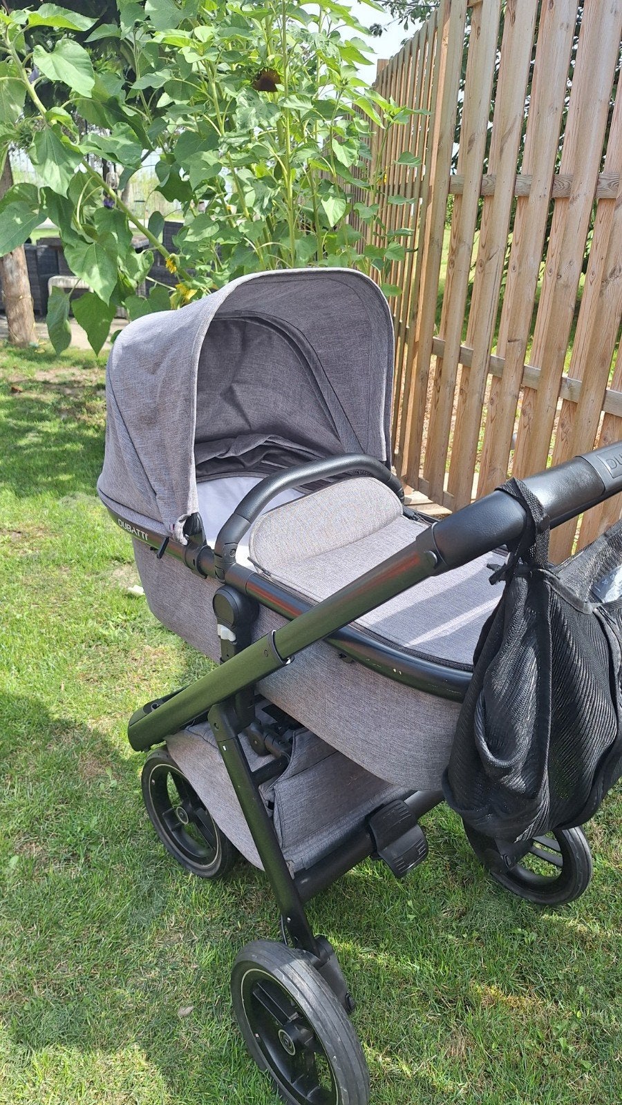 Dubatti kinderwagen en gratis maxi cosi, Kinderen en Baby's, Kinderwagens en Combinaties, Ophalen