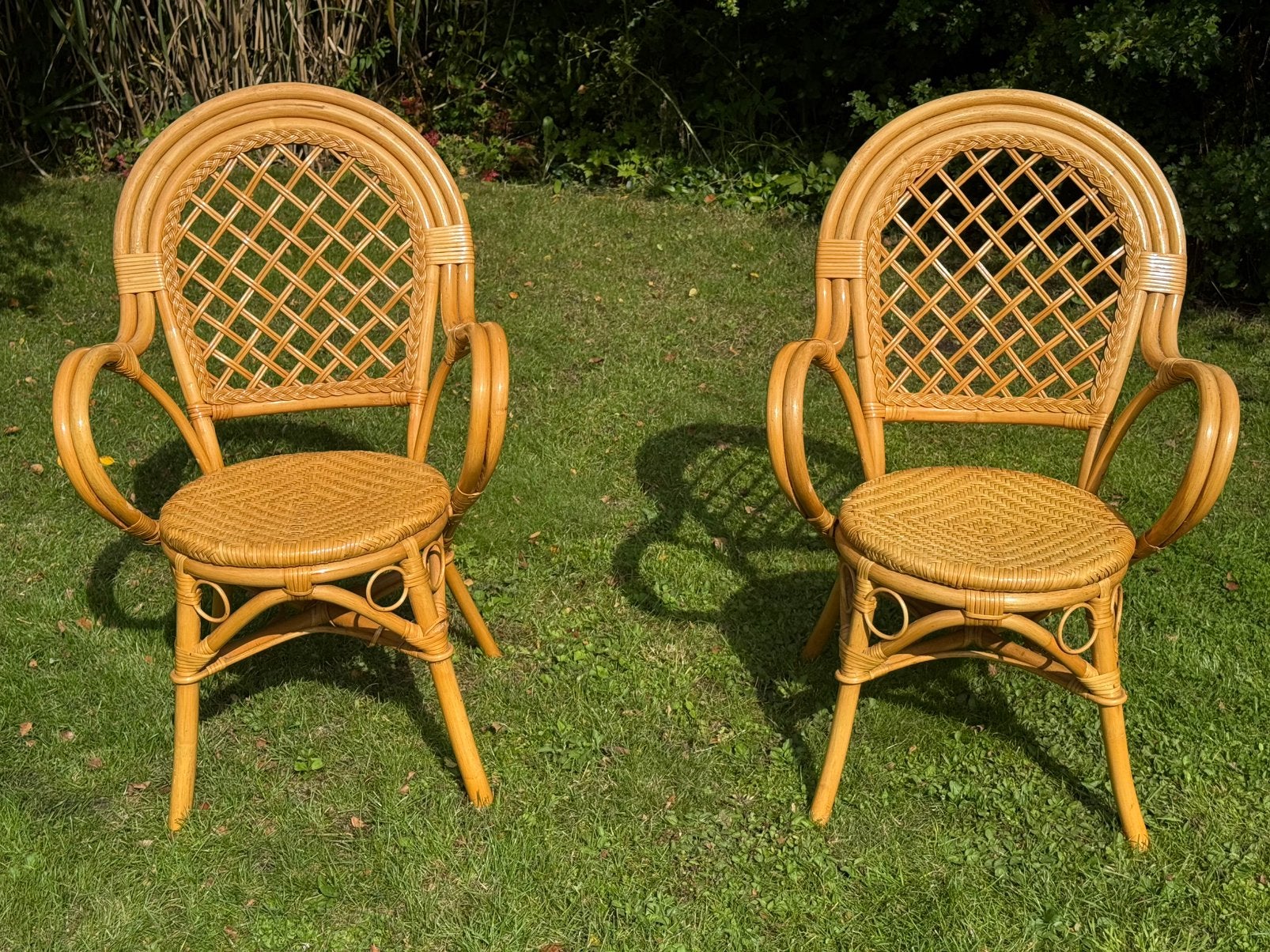 2 vintage rotan / rieten / bamboe stoelen –  boho jaren ‘70, Huis en Inrichting, Ophalen, Gebruikt, Riet of Rotan, Twee