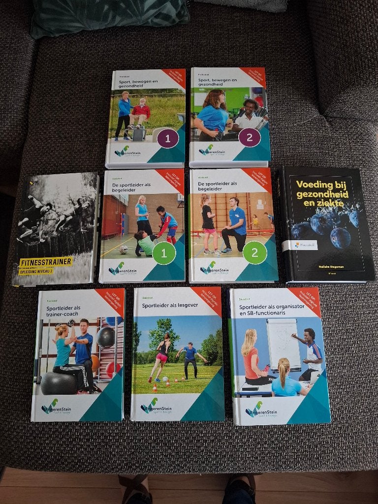 MBO Sport & Bewegen schoolboeken (Curio of Yonder), Ophalen of Verzenden, Zo goed als nieuw, Overige niveaus
