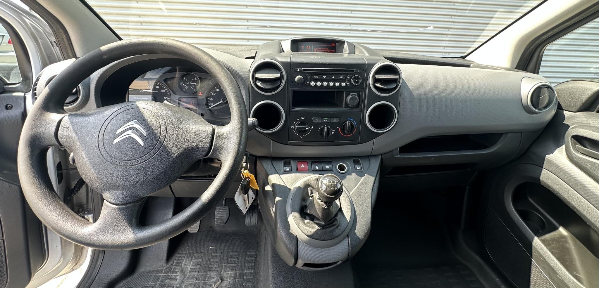 Citroen Berlingo 1.6 BlueHDI 75 Club airco|Cruise, Voorwielaandrijving, Stof, 4 cilinders, Citroën