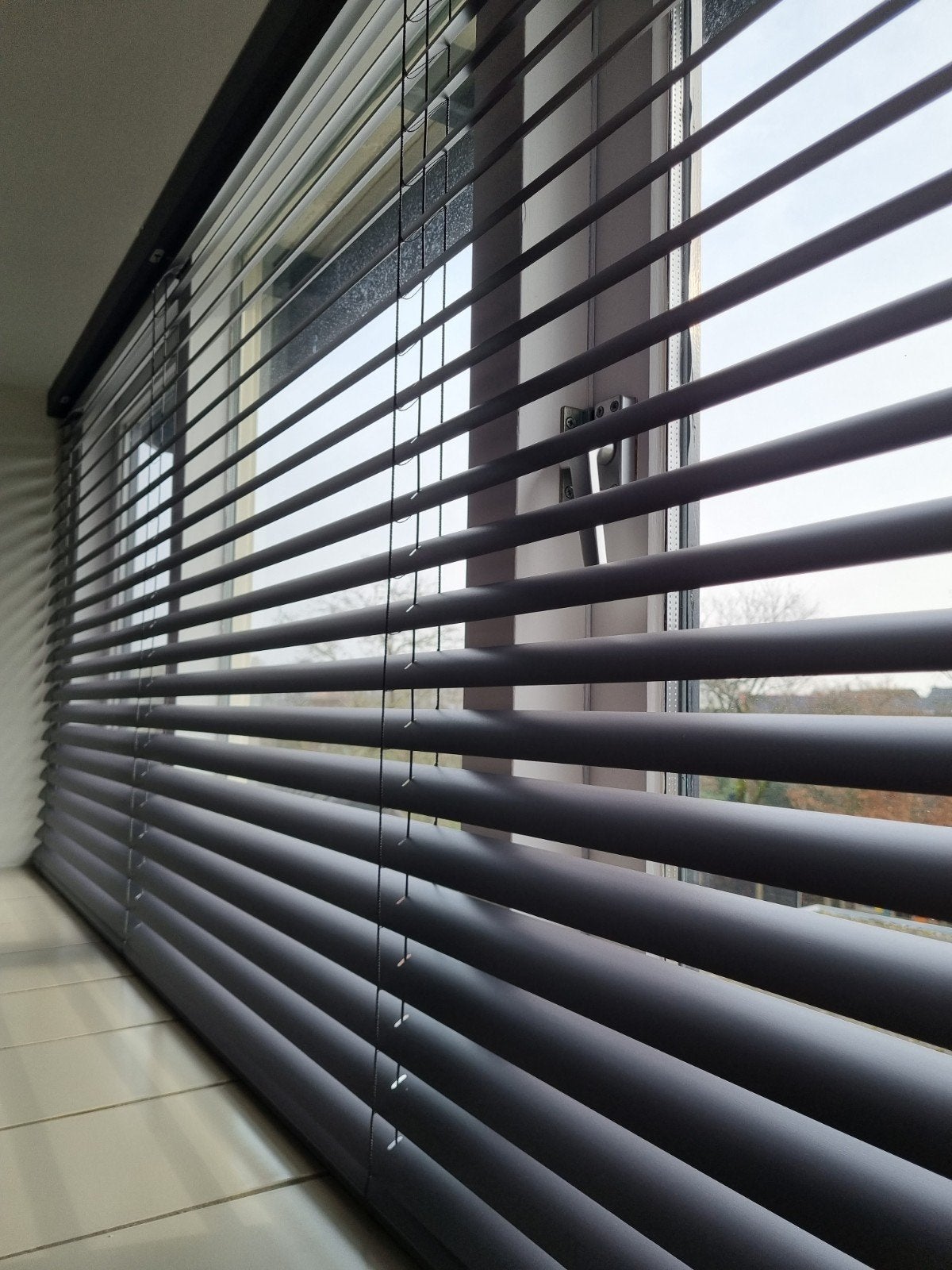 2 x Aluminium Jaloezieën 263x105 & 266x105, Huis en Inrichting, Ophalen, Jaloezie, Metaal, 105 cm