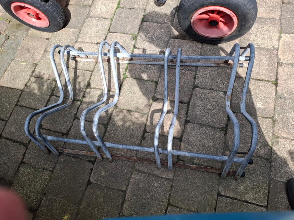 Fietsenrek 4 fietsen, Ophalen, Gebruikt