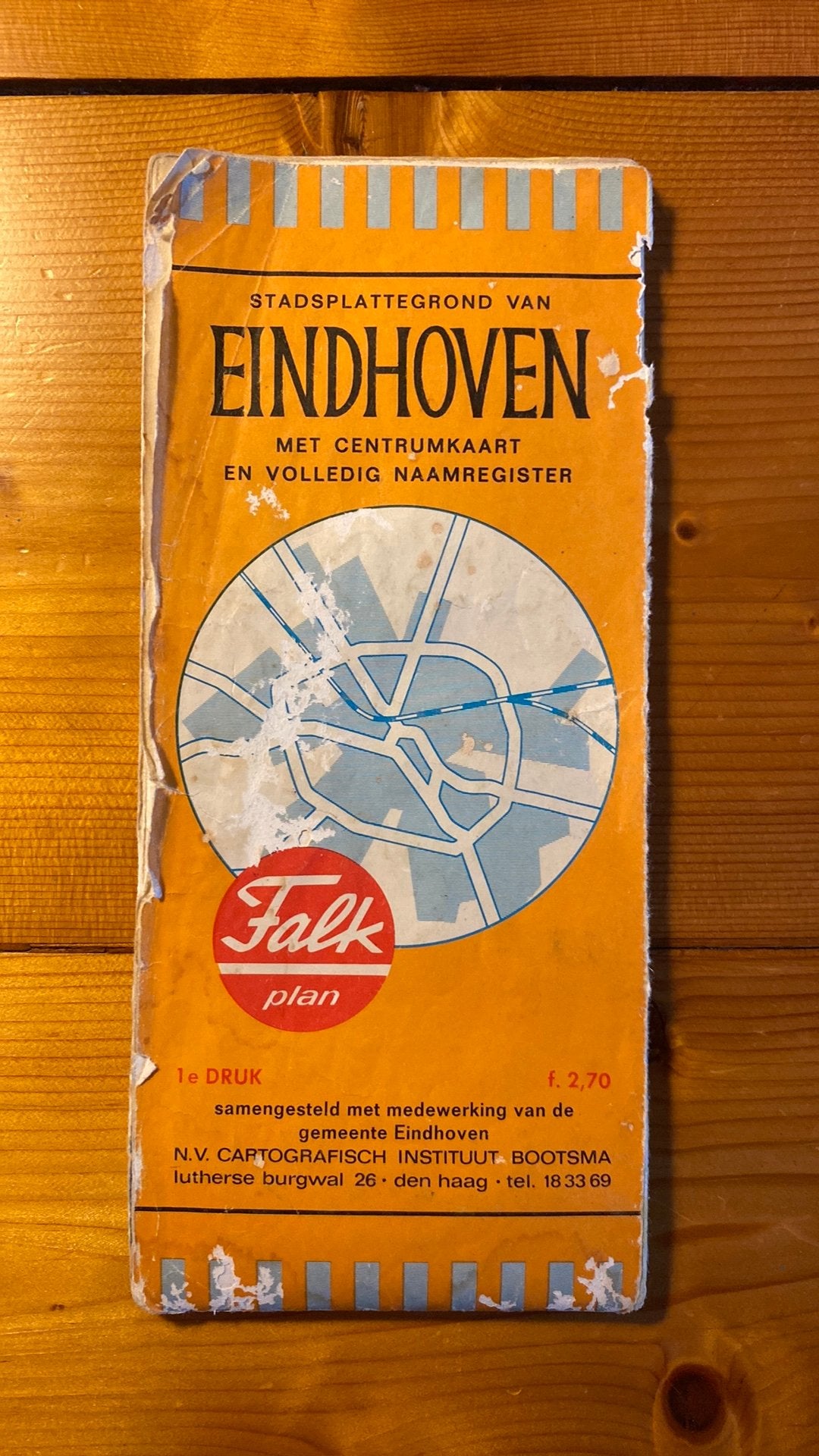 Stadsplattegrond Eindhoven, Boeken, Atlassen en Landkaarten, Gelezen, Ophalen of Verzenden, Landkaart, 1800 tot 2000