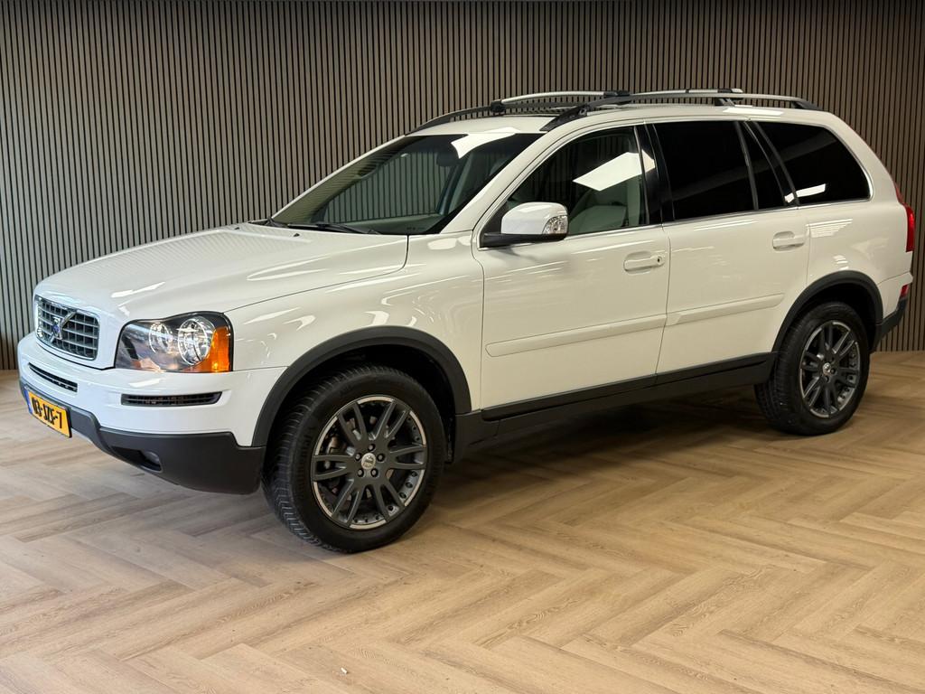 Volvo XC90 3.2 Momentum AUT. TREKHAAK PDC LEDER SCHUIFDAK ME, Auto's, XC90, 238 pk, Gebruikt, Met garantie (alle)