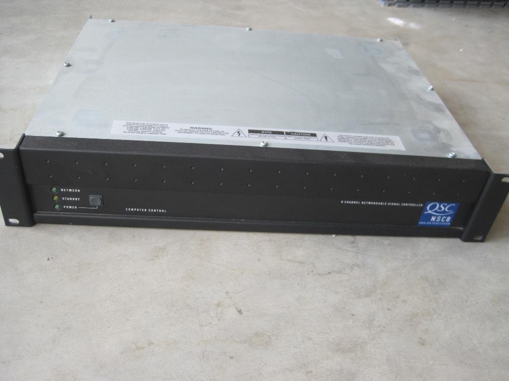 15232 1x qsc nsc8 computer control ; dsp 8ch., Gebruikt, Ophalen of Verzenden, QSC