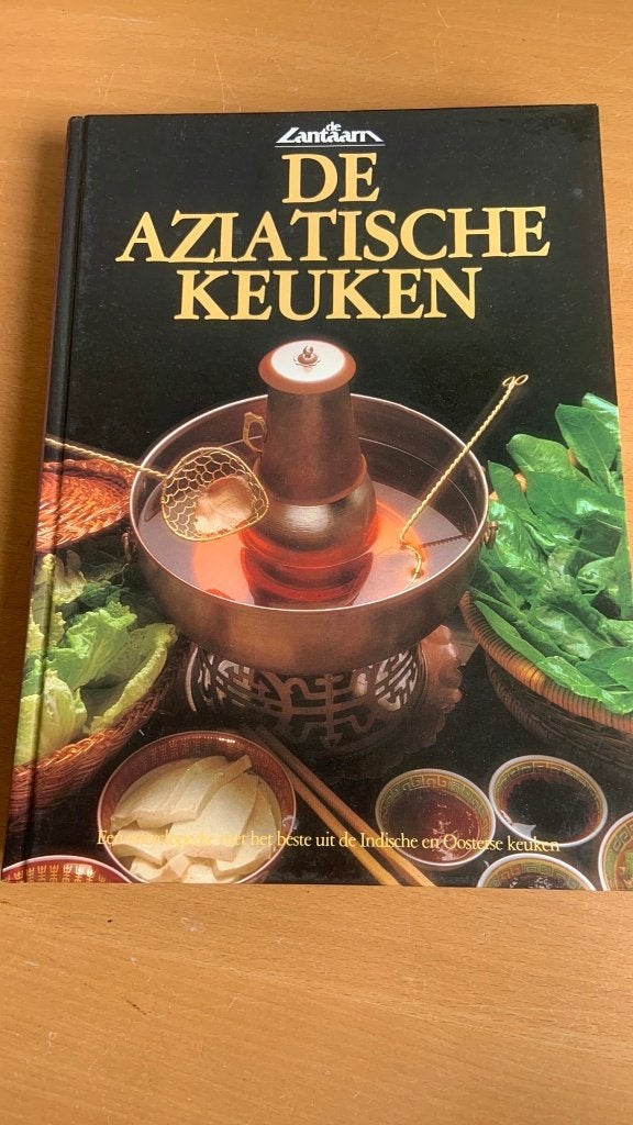 De aziatische keuken, Ophalen of Verzenden, Zo goed als nieuw, Azië en Oosters