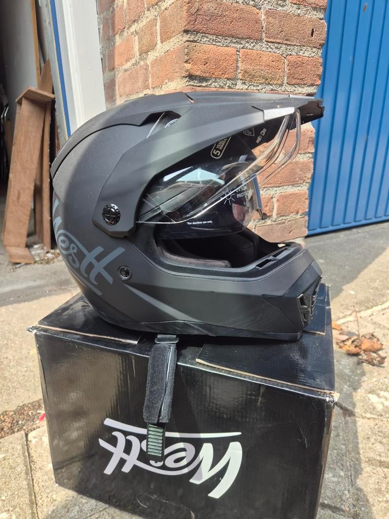 West Cross Motorhelm met Vizier - Maat M, Motoren, Overige merken, M, Ophalen of Verzenden, Tweedehands