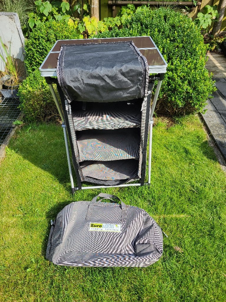Eurotrail campingkast opbergkast, Ophalen, Zo goed als nieuw, Campingkast