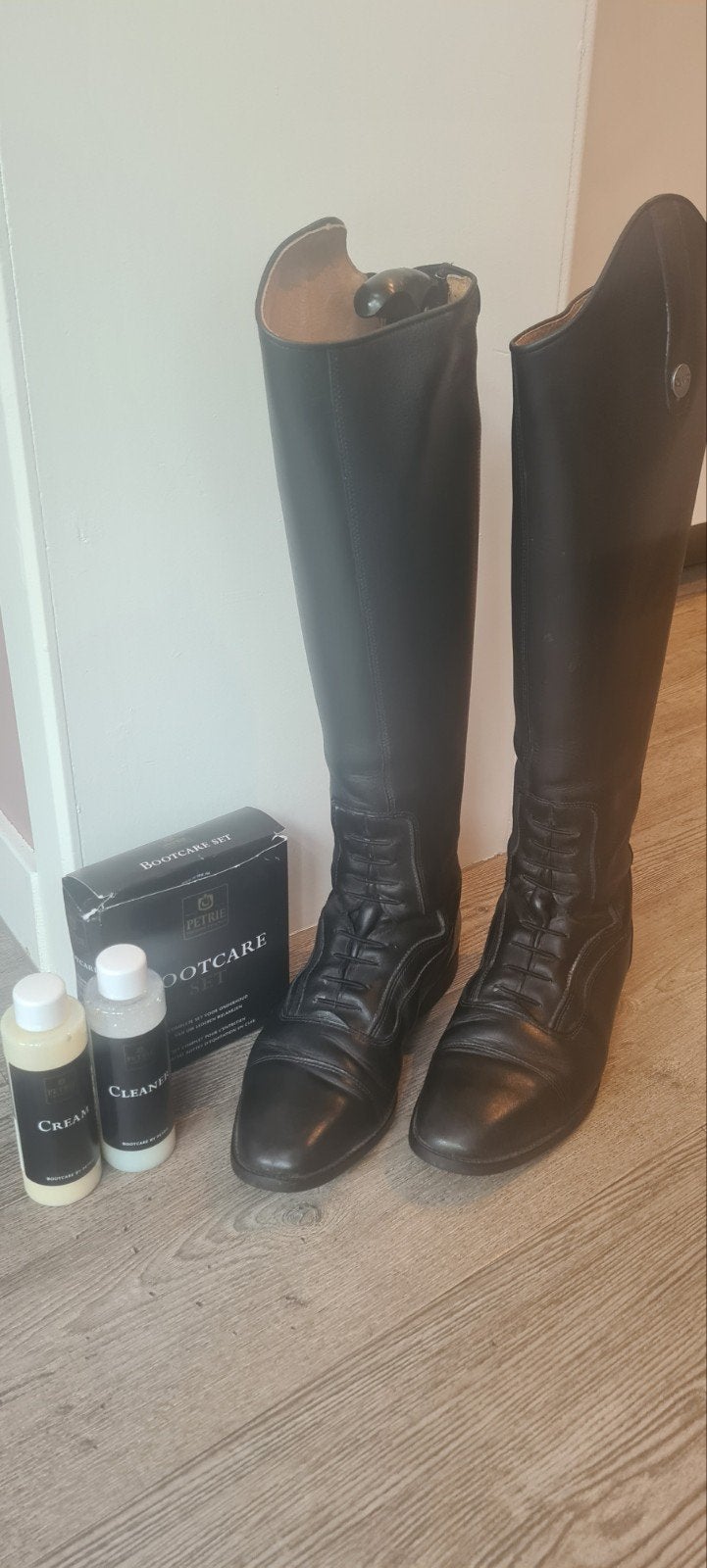 Zeer elegante rijlaars, Europees rundleer, van het merk Qu, Dieren en Toebehoren, Paardrijkleding, Ophalen, Zo goed als nieuw