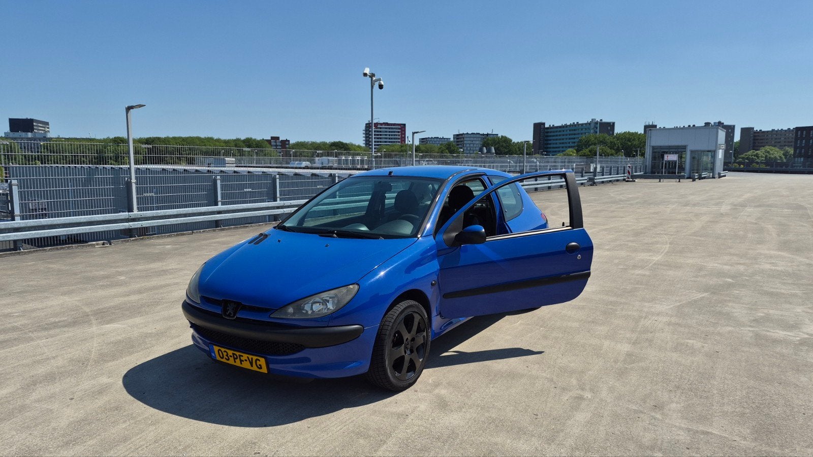 Peugeot 206 1.1 XR 3D 2004 Blauw NAP, Voorwielaandrijving, 31 €/maand, 4 cilinders, Blauw