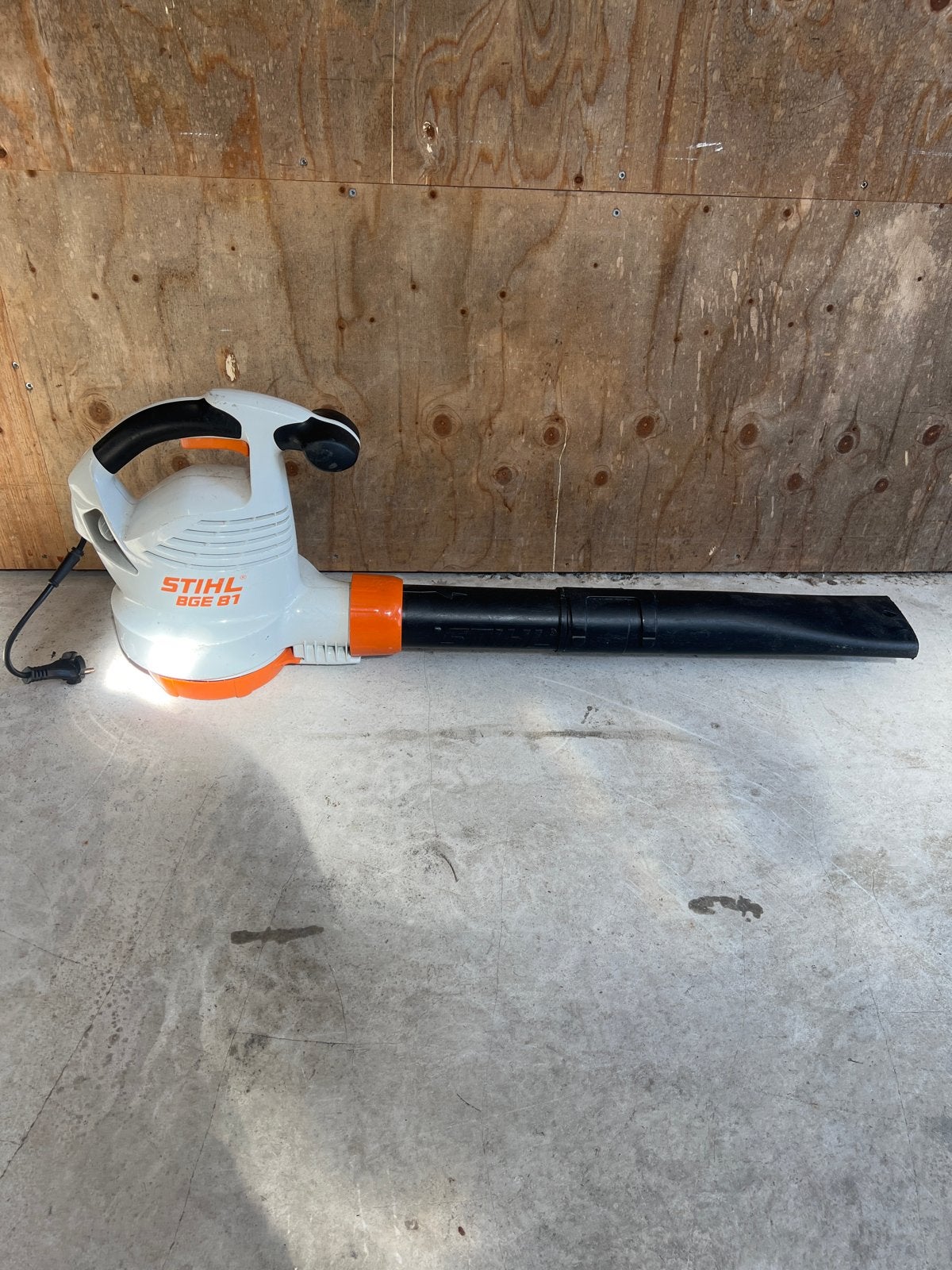 Stihl BGE 81 Bladblazer, Ophalen of Verzenden, Gebruikt, Elektrisch, Handgedragen