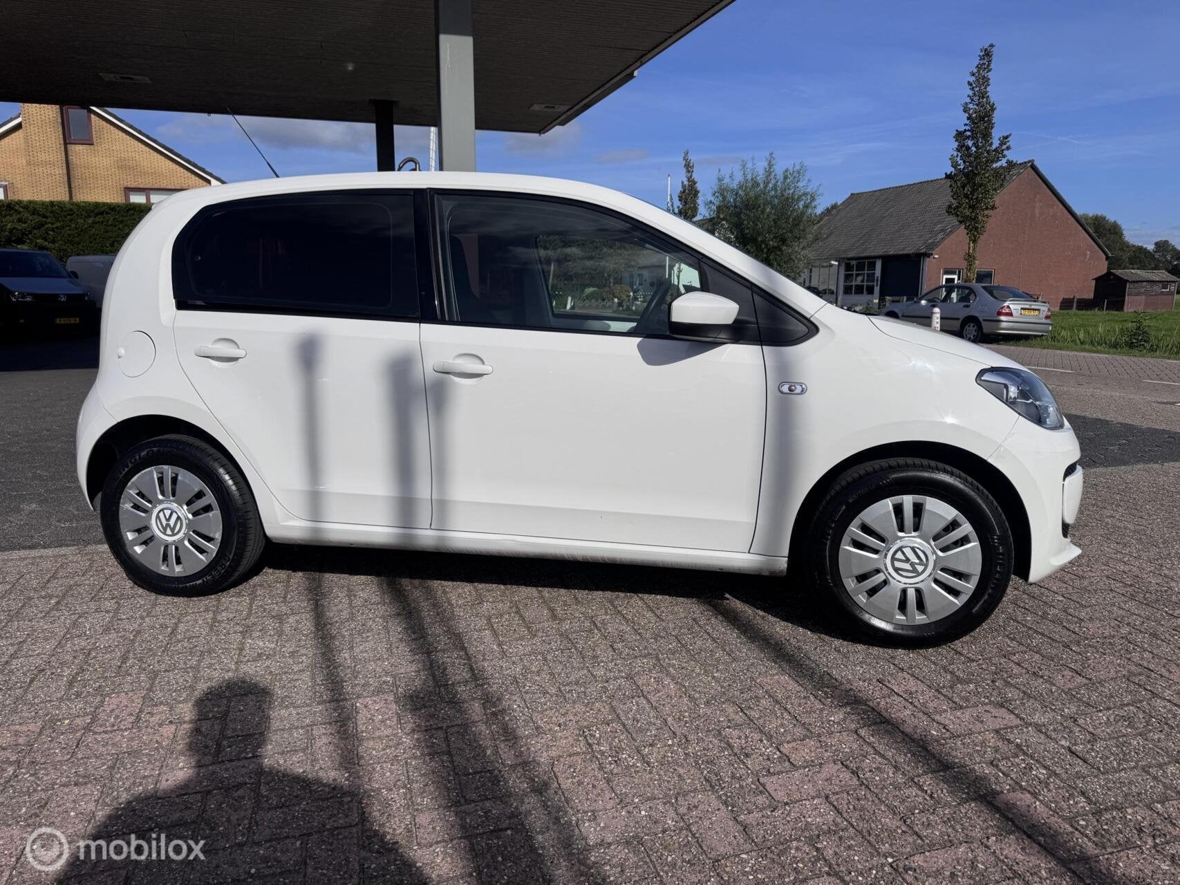 Foto 4 van Volkswagen Up! 1.0 move up! BlueMotion