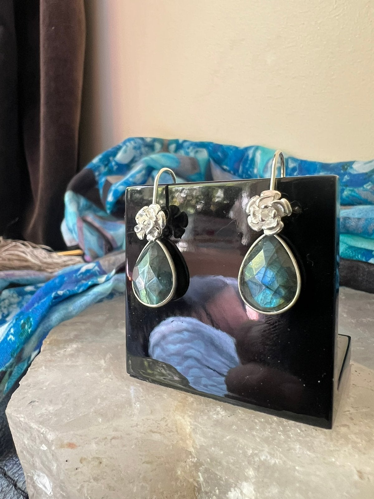 Labradoriet zilver beschermt aura straling uniek eyecatcher, Sieraden, Tassen en Uiterlijk, Oorbellen, Hangers, Blauw, Nieuw, Ophalen of Verzenden