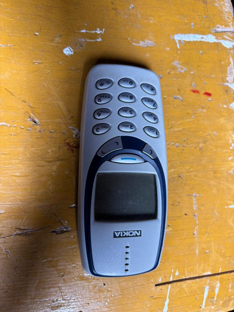 Nokia 3330 voor WK voetbal in de USA, Ophalen of Verzenden, Gebruikt, Zwart, Overige modellen