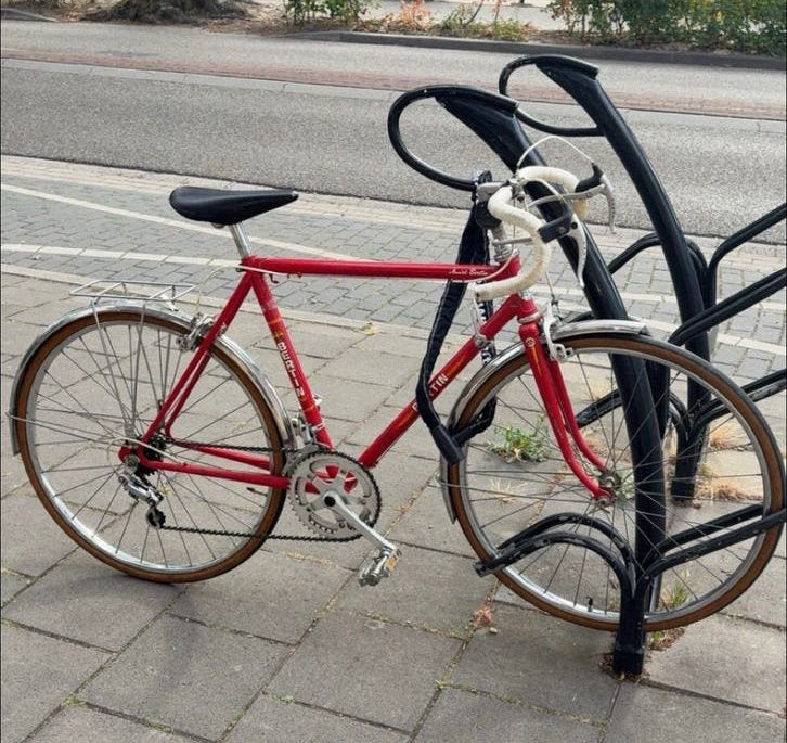 Vintage Bertin racefiets Rood 50 cm frame, Fietsen en Brommers, Fietsen | Racefietsen, 28 inch, Gebruikt, Velgrem, 49 tot 53 cm
