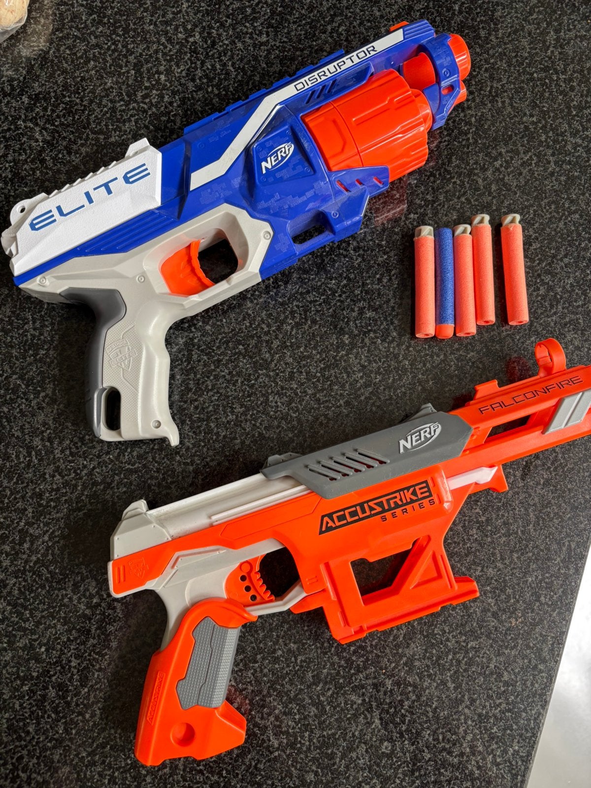 2x Need pistool, Ophalen of Verzenden, Zo goed als nieuw