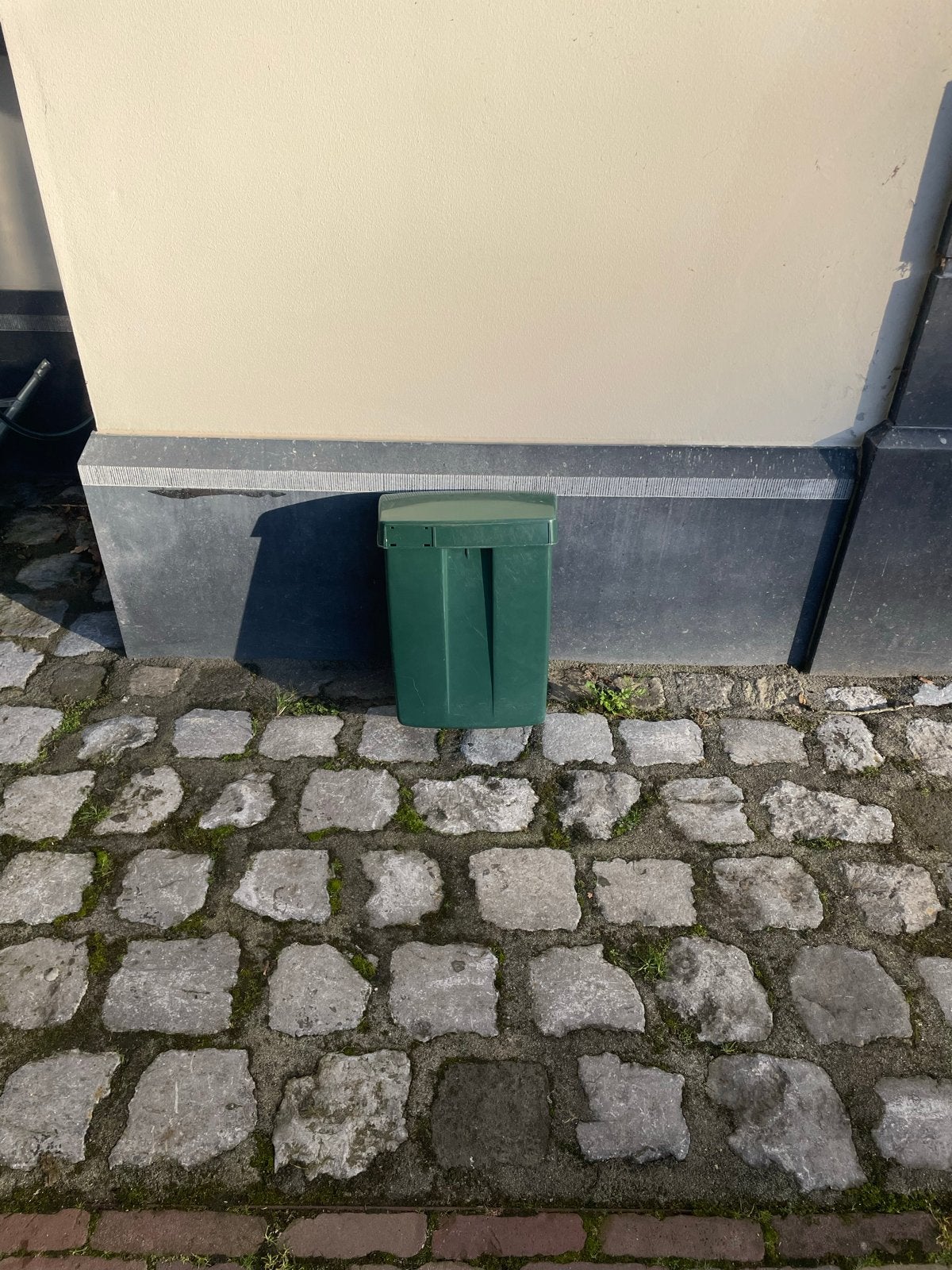 Groene brievenbus - Compact en functioneel, Ophalen, Gebruikt, Kunststof, Wandbrievenbus