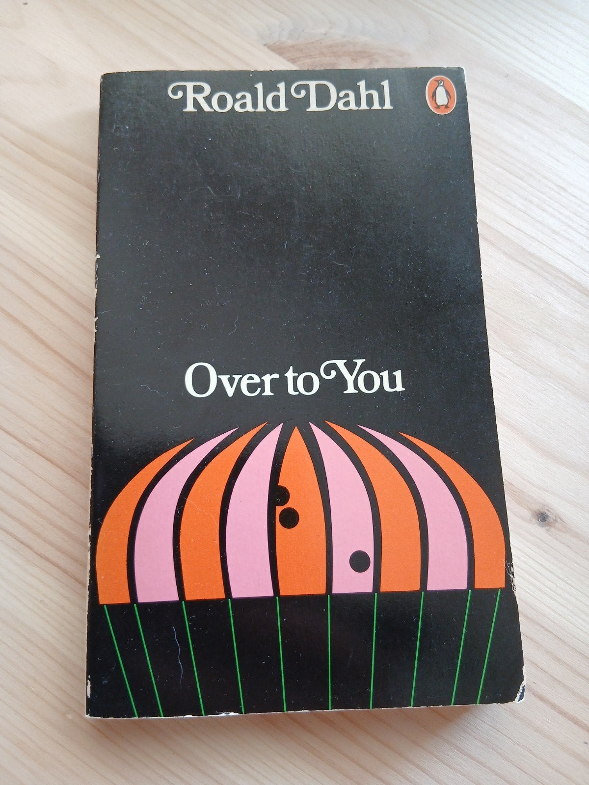 Roald Dahl - Over to You (Vintage Paperback), Ophalen of Verzenden, Gelezen