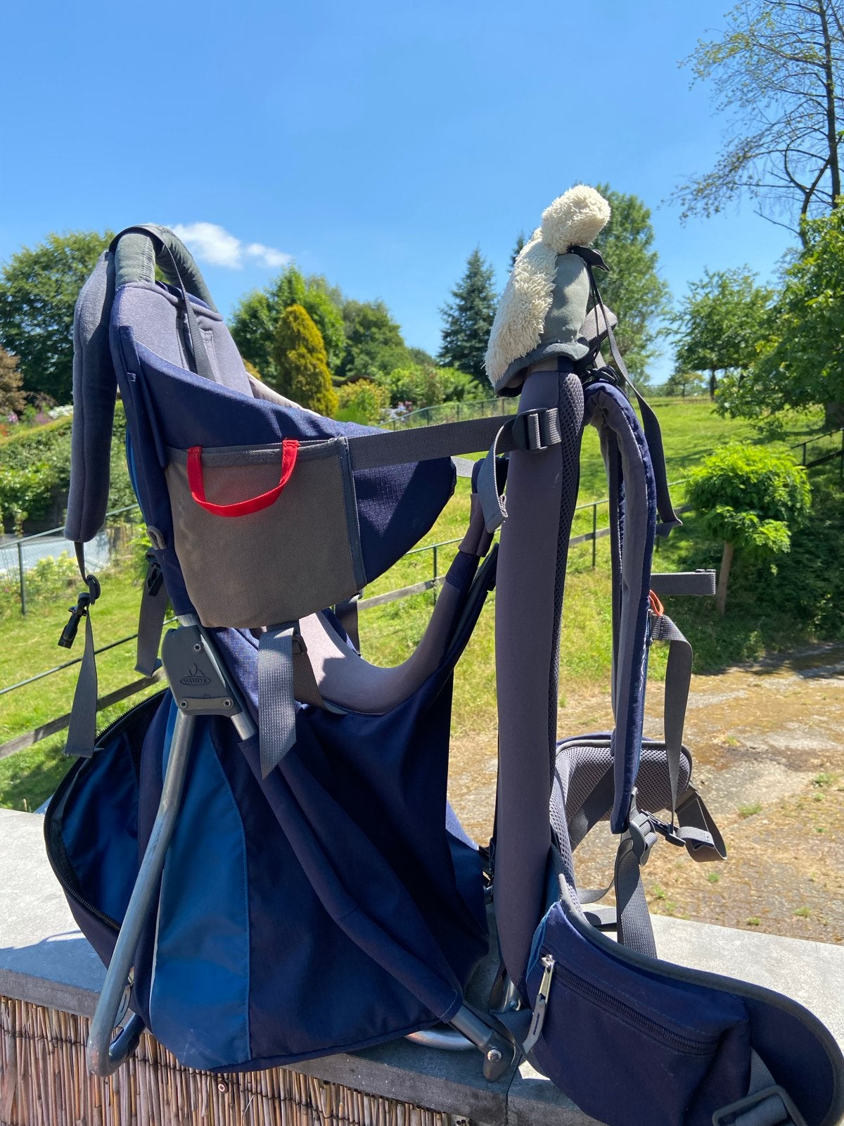 Vaude Rugdrager met Zonnescherm - Ideaal voor Wandelen, Kinderen en Baby's, Gebruikt, Rug, Draagzak, Ophalen