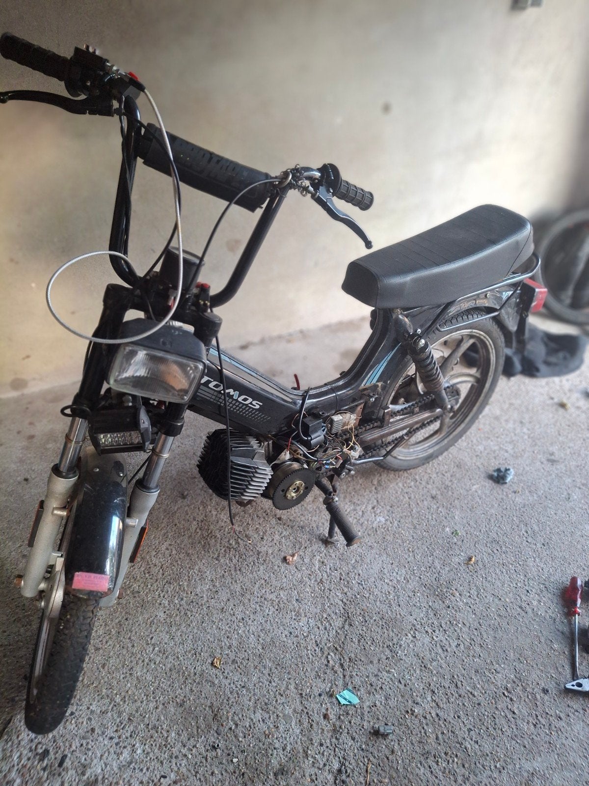Tomos A35 met kenteken  opknapper, Fietsen en Brommers, Brommers | Tomos, Ophalen