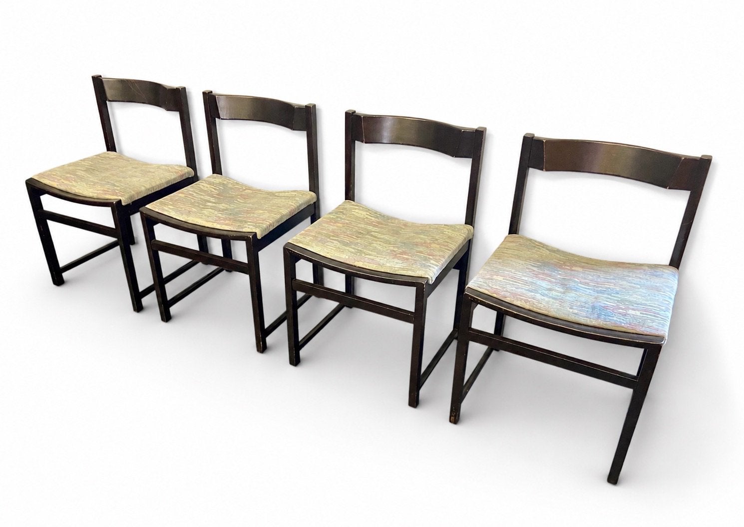 4 vintage stoelen voor €30,- retro stoelen jaren 60/70, Huis en Inrichting, Stoelen, Ophalen, Gebruikt, Bruin, Stof