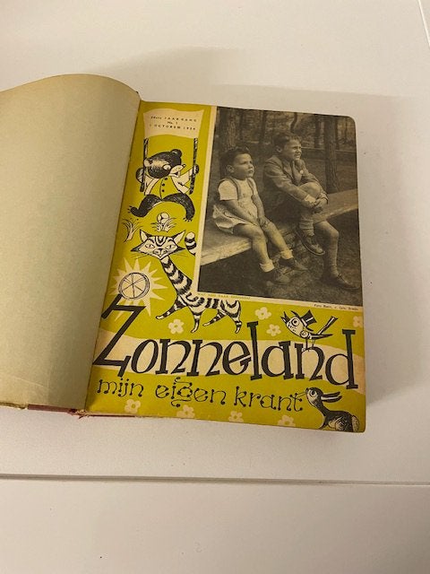 GEBONDEN BOEK MET ZONNELAND TIJDSCHRIFTEN 50’ER JAREN, Ophalen of Verzenden, 1940 tot 1960, Nederland, Tijdschrift