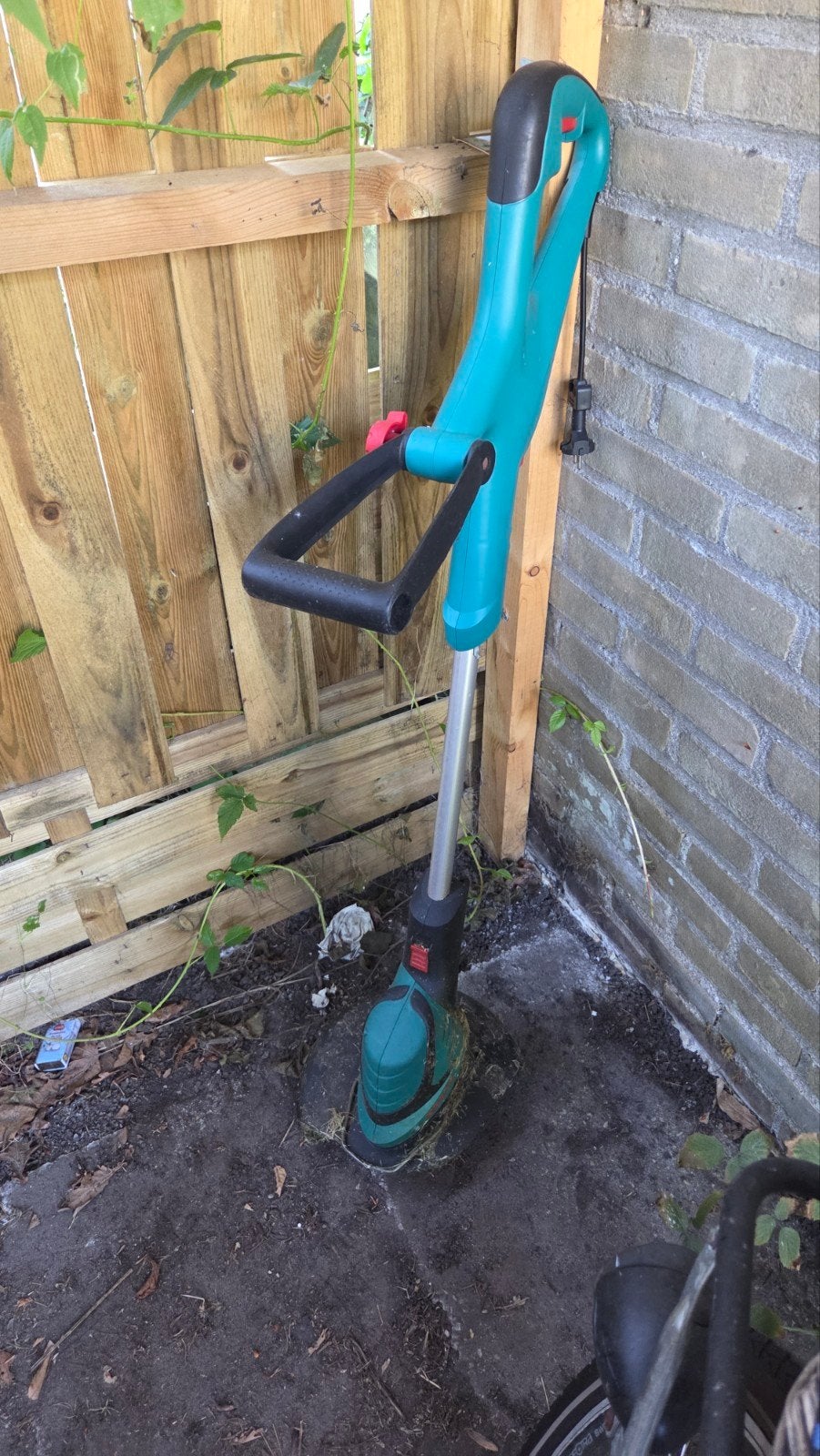 Bosch elektrische grastrimmer - Gebruikt, Ophalen, Gebruikt, 30 tot 50 cm, Bosch