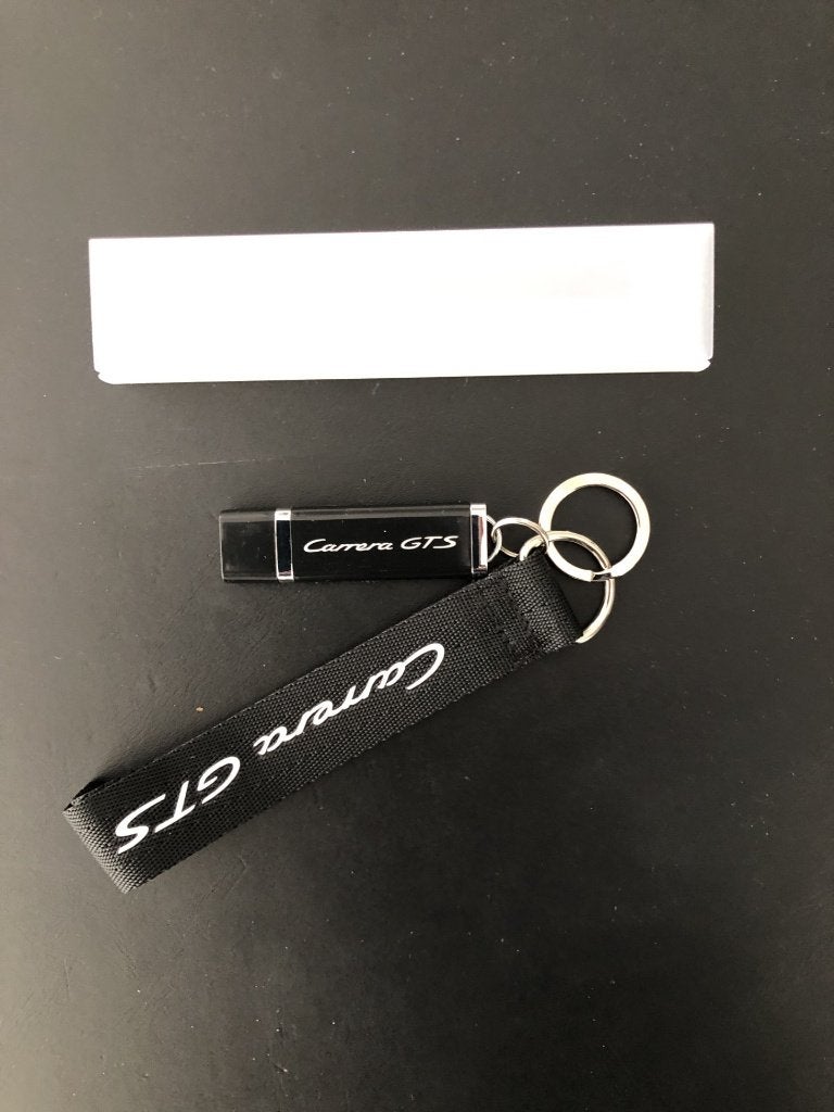 Originele Porsche 911 Carrera GTS design sleutelhanger NIEUW, Ophalen, Nieuw, Auto's