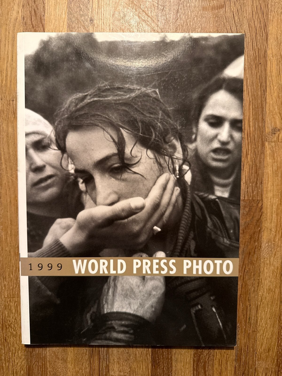 World Press Photo 1999 - Fotoboek, Boeken, Ophalen of Verzenden, Zo goed als nieuw, Fotografie algemeen