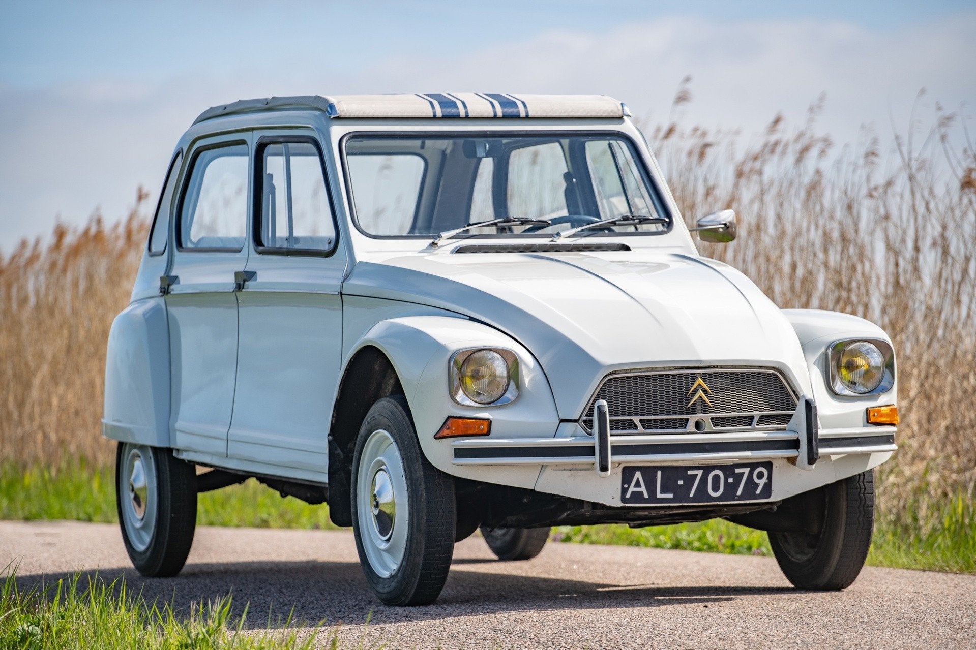 Citroen DYANE 6 LUXE, Overige modellen, 4 stoelen, Wit, Handgeschakeld
