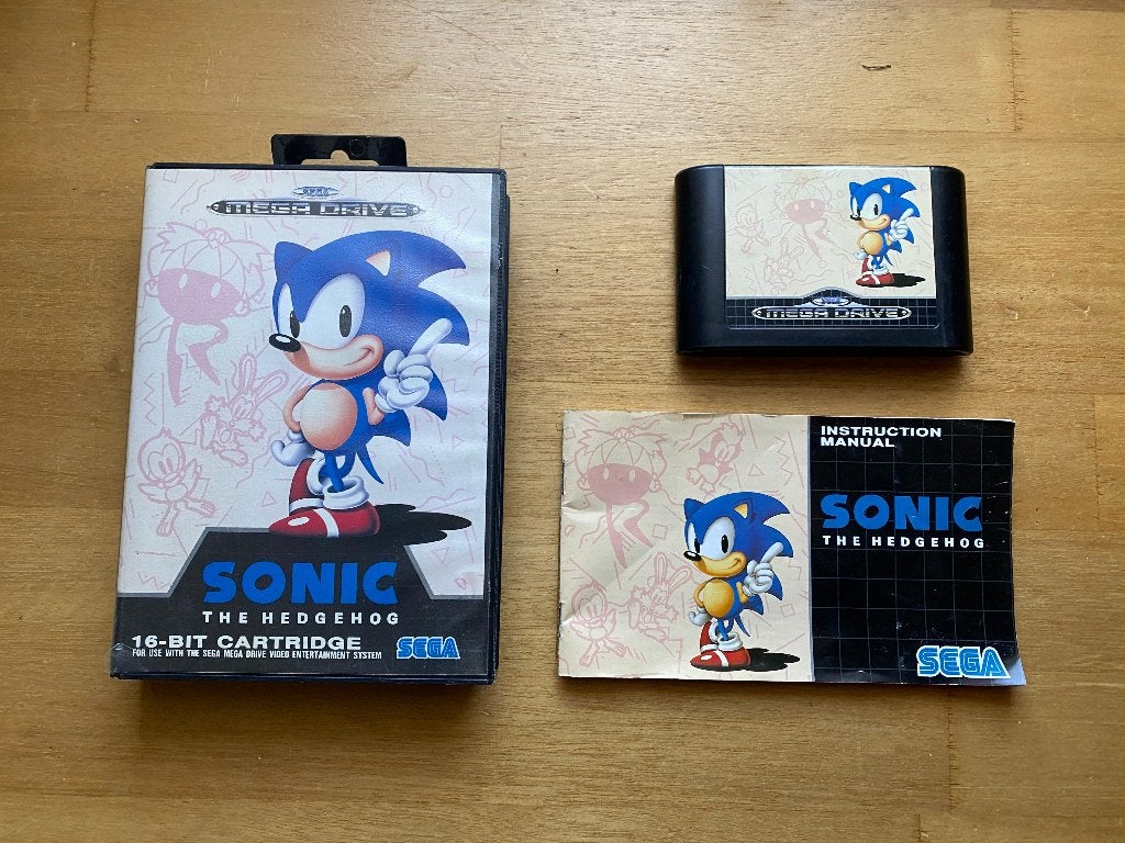 sonic sega mega drive, Spelcomputers en Games, Games | Sega, 1 speler, Racen en Vliegen, Ophalen of Verzenden, Zo goed als nieuw