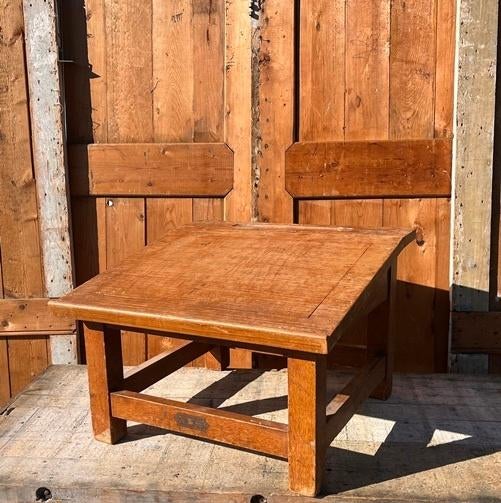 Houten lessenaar secretaire Arnhem Oosterbeek origineel hout, Antiek en Kunst, Antiek | Meubels | Tafels, Ophalen of Verzenden