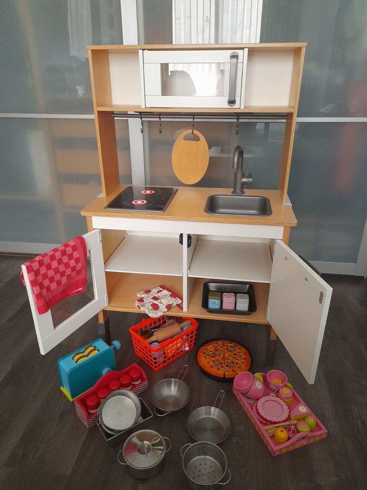 IKEA Speelkeuken met oa houten speelgoed, Ophalen, Gebruikt