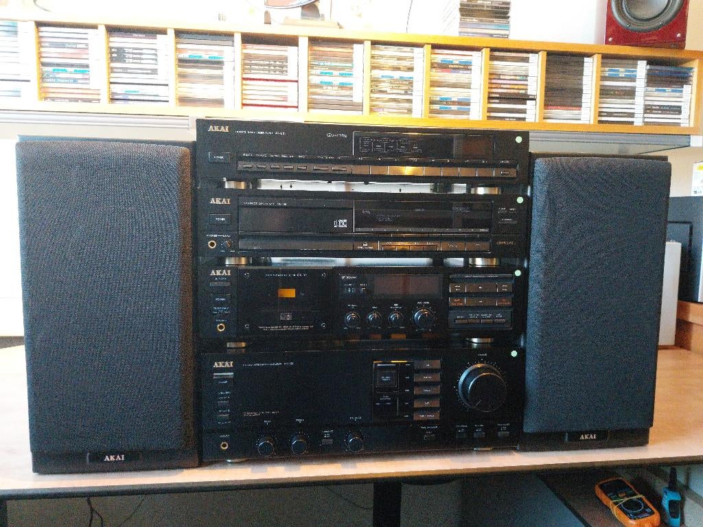Akai Stereo set Model 32 +Boxen, Ophalen, Gebruikt, Losse componenten, Tuner of Radio