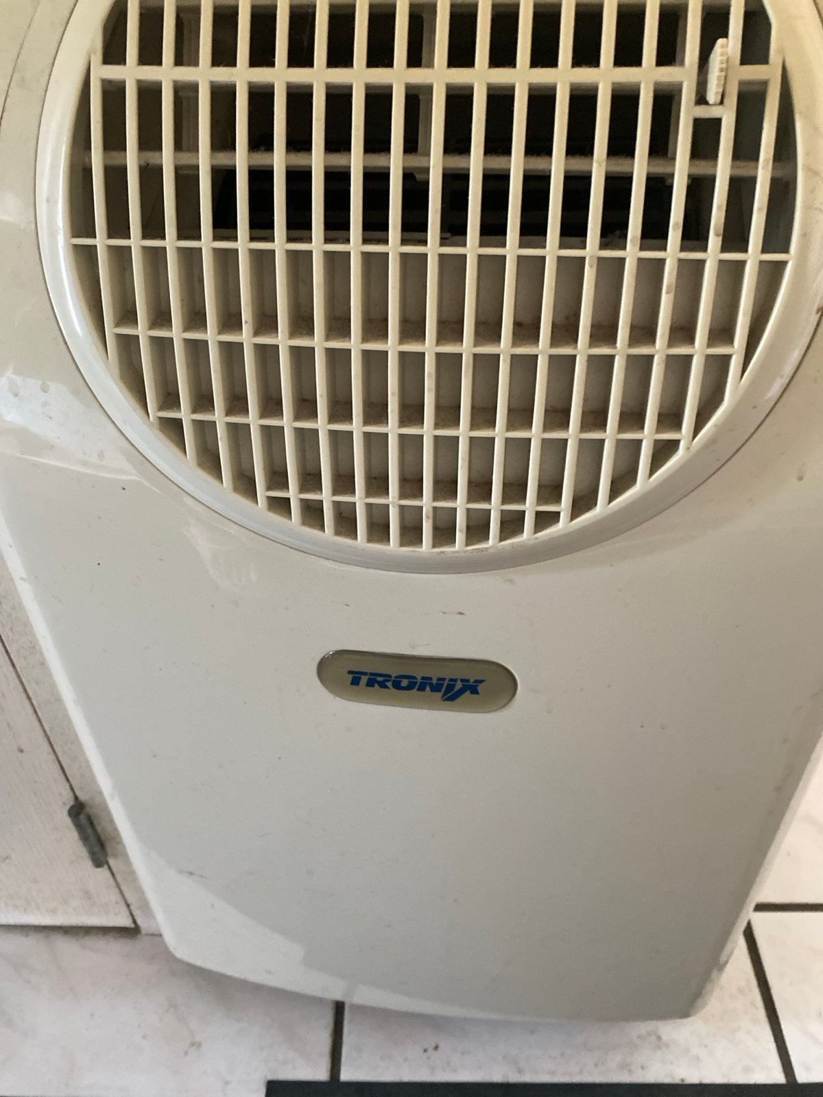 Mobiele airco - Koelt uitstekend!, Gebruikt, Minder dan 60 m³, 3 snelheden of meer, Ophalen of Verzenden