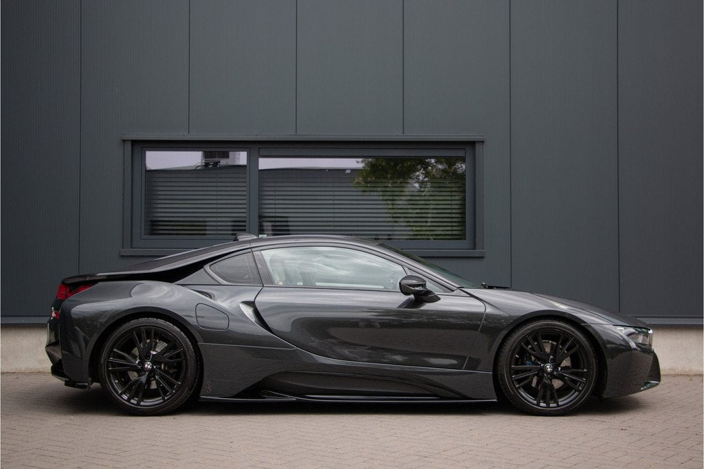 BMW i8 1.5 First Edition Harman/Kardon | HeadUp | 360Cam | L, Auto's, BMW, Automaat, Gebruikt, 4 stoelen, Bedrijf